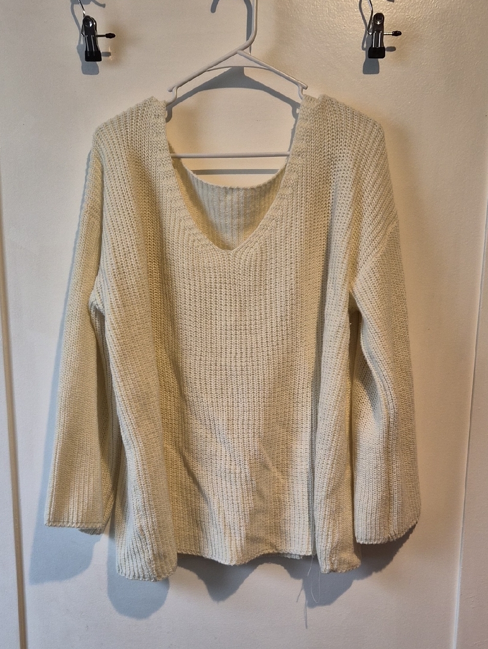 Cozy V-Neck Knit Sweater in Cream